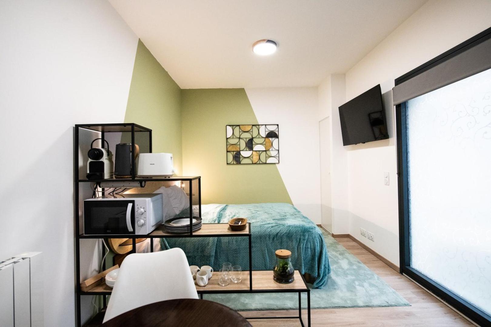 Suite Kella Tassin - Beau Studio Renove Dış mekan fotoğraf