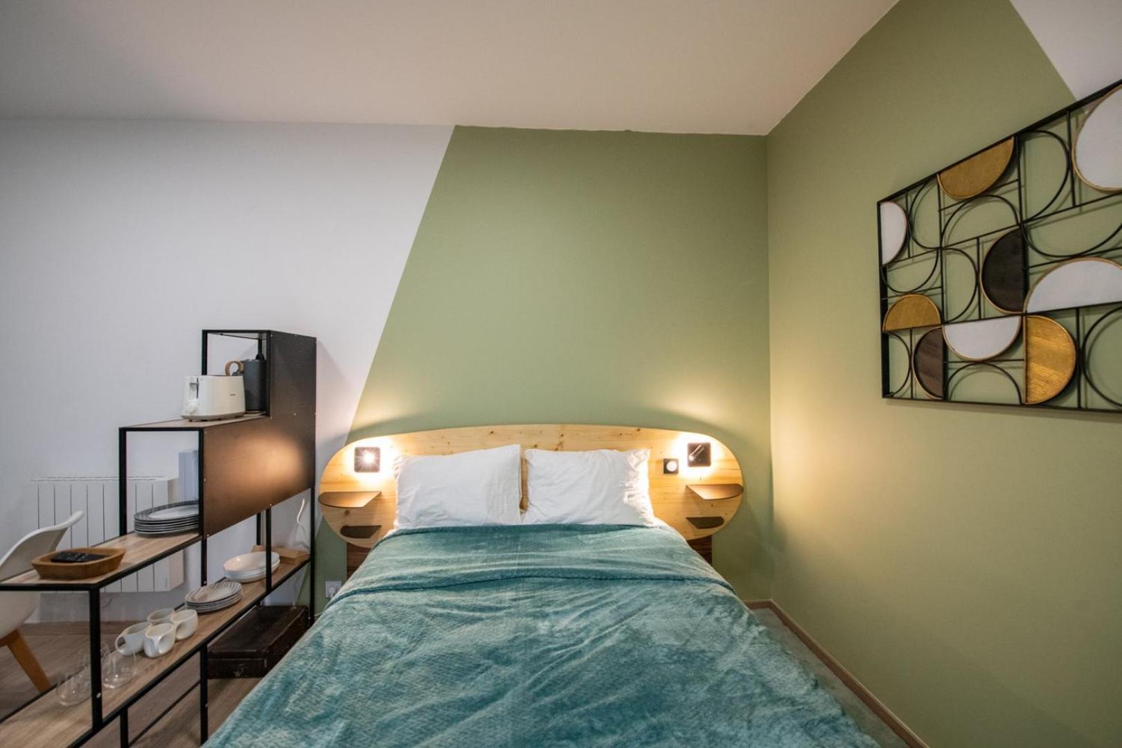 Suite Kella Tassin - Beau Studio Renove Dış mekan fotoğraf